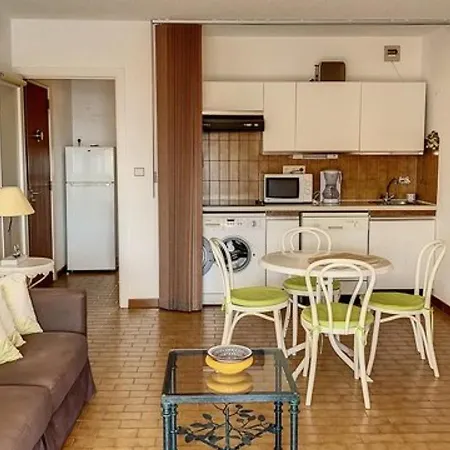 T2 A La Faviere Avec Piscine Et Parking Prive, Proche Plages Et Commerces - Fr-1-610-13 * Bormes-les-Mimosas